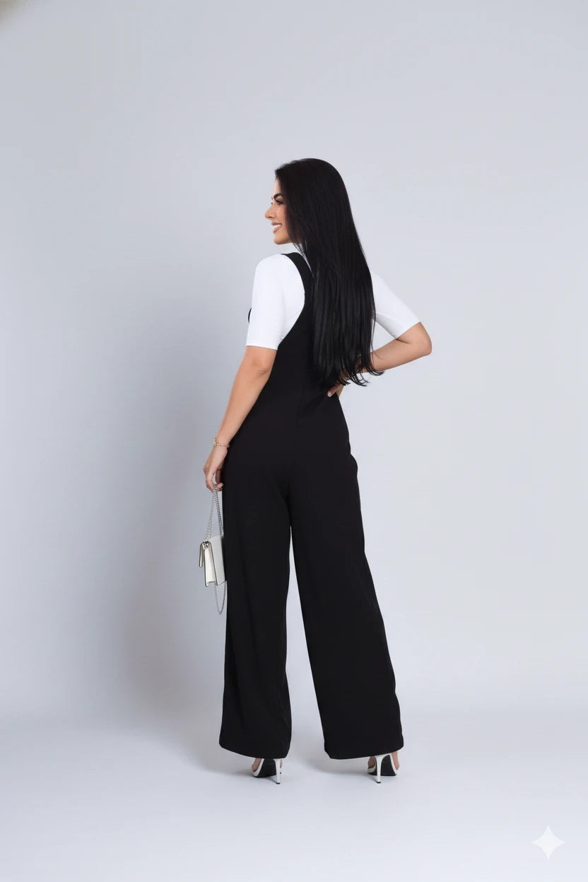 Macacão Jardineira Fabiola - Preto